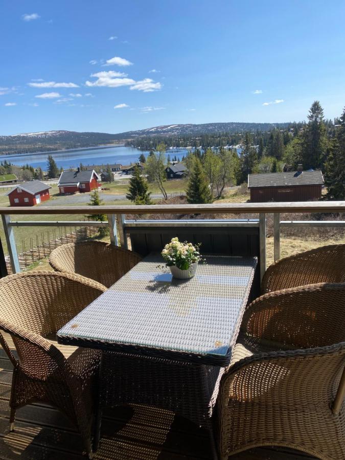 Leilighet Med Panoramautsikt Sjusjoen Innendors Parkering Eksteriør billede